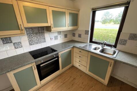 Kitchen a.JPG