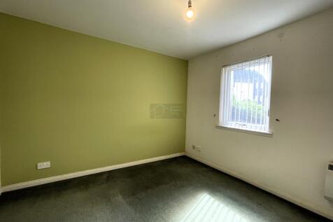 Bedroom 1a.JPG