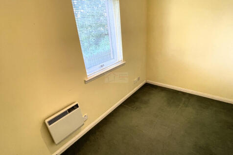 Bedroom 2a.JPG