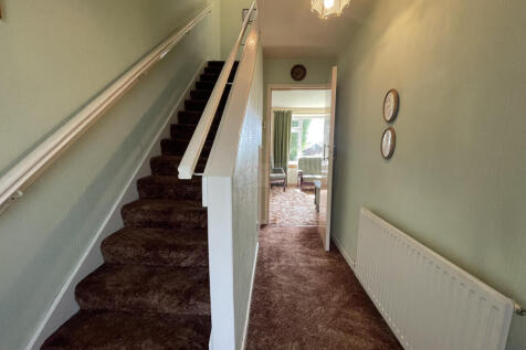 Hallway.JPG