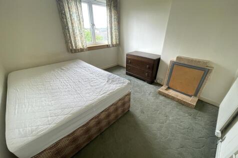 Bedroom 2a.JPG
