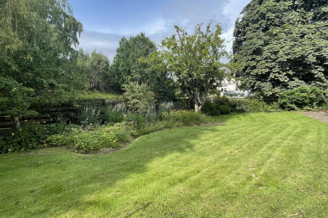 Garden a.JPG