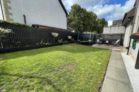 Garden a.JPG