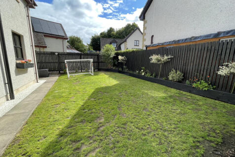 Garden b.JPG