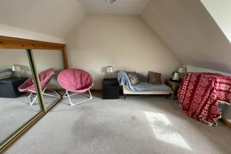 Bedroom 1a.JPG