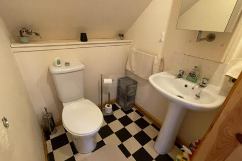 Cloakroom.JPG