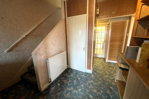 Hallway.JPG
