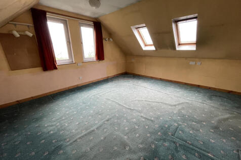 Bedroom 3.JPG