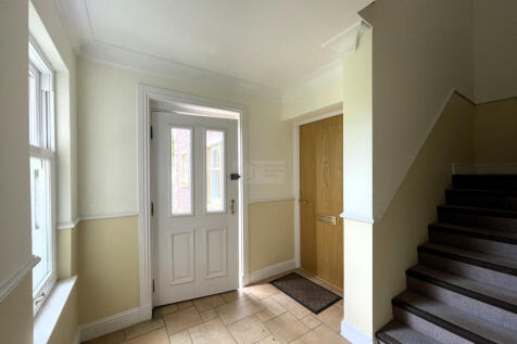 Communal Entrance.JPG
