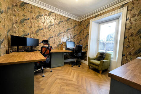 Office Bedroom 5.JPG