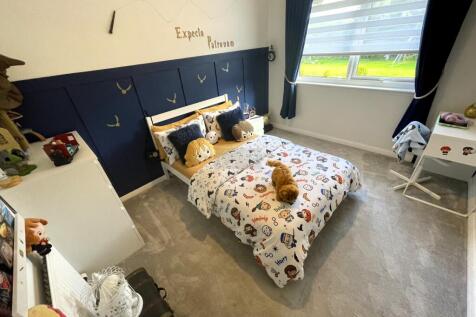 Bedroom 3a.JPG
