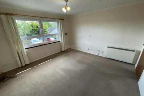 Lounge b.JPG