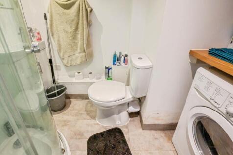 Studio Bathroom
