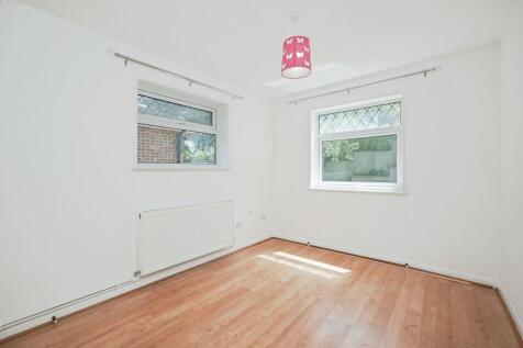 IMAGE 4