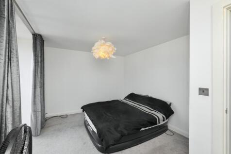 IMAGE 7