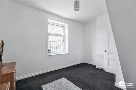 IMAGE 10
