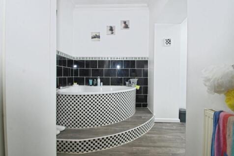 IMAGE 7 