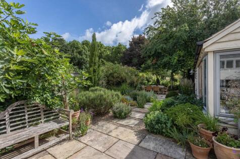 Property Image 36