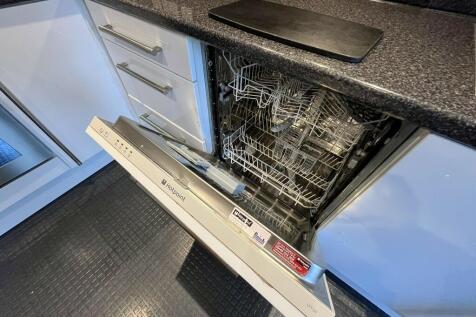 DISHWASHER