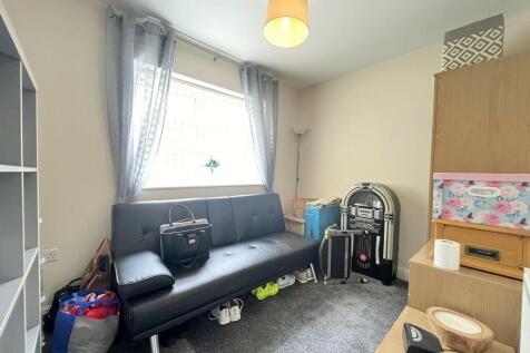 GF BEDROOM 2