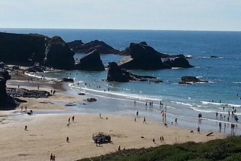 PORTHCOTHAN BAY
