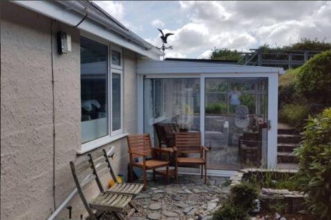 REAR PATIO