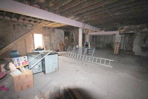 GROUND FLOOR