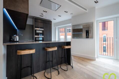Kitchen (Main)