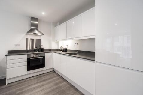 Kitchen (Main)