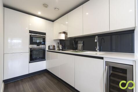 Kitchen (Main)