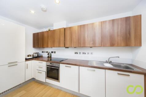 Kitchen (Main)