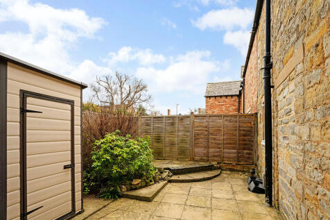 courtyard garden
