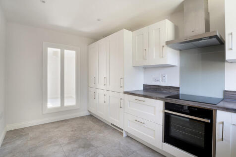 kitchen dining ro...
