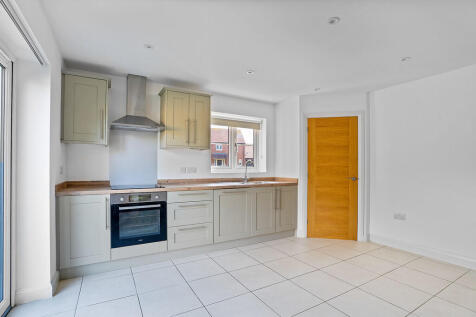 kitchen dining ro...