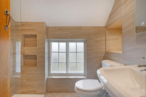 second floor bath...