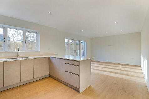 kitchen dining ro...