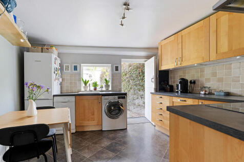 kitchen dining ro...