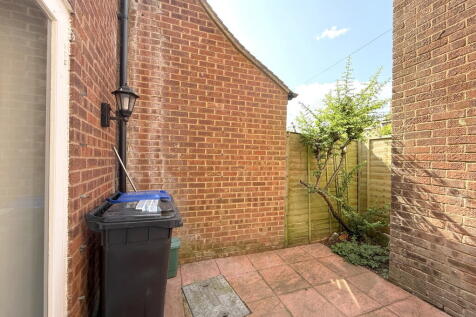 courtyard 2