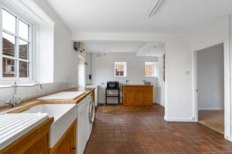 kitchen dining ro...