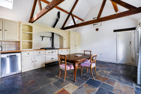 kitchen dining ro...