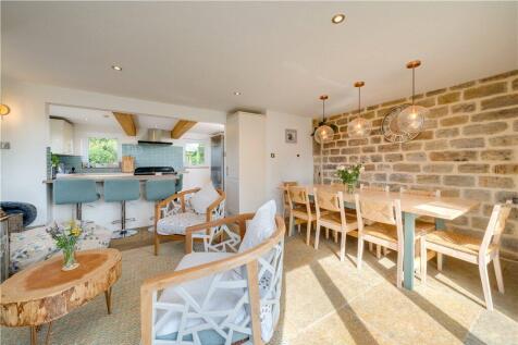 Family/Dining Area