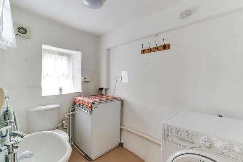 Utility Room/WC