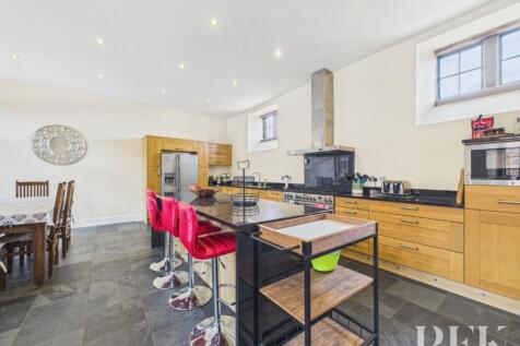 Dining Kitchen/Family Room