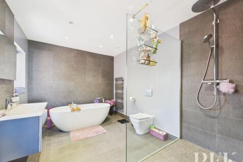 Ensuite Bathroom