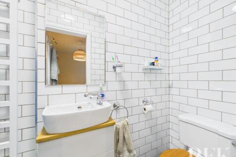 Ensuite Shower Room