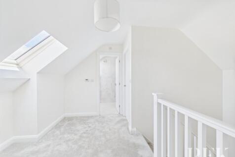 SECOND FLOOR LANDING