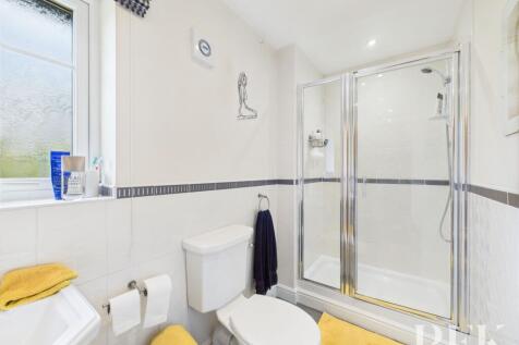 Ensuite Shower Room