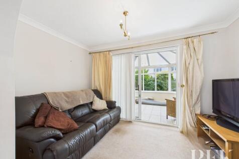 Snug/Reception Room
