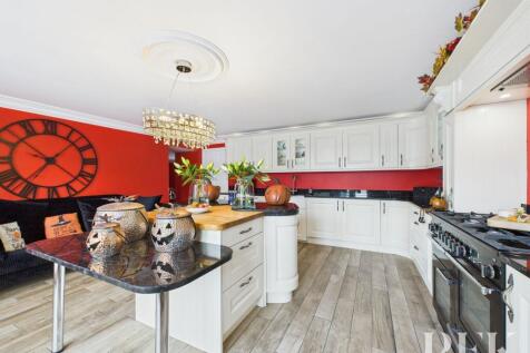 Kitchen/Family Room