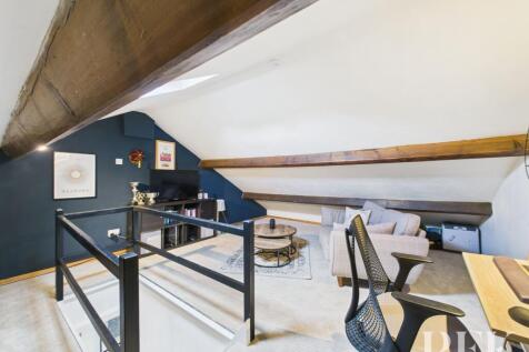 Attic Room/Bedroom 3